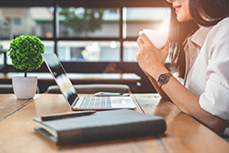 G22恒峰集团国际曾诚：女性心态会更沉稳 未来性别区别没那么大